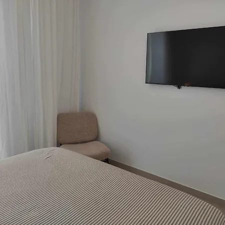 شقة Precioso Atico En Edificio Nuevo Juzgado بارباتي